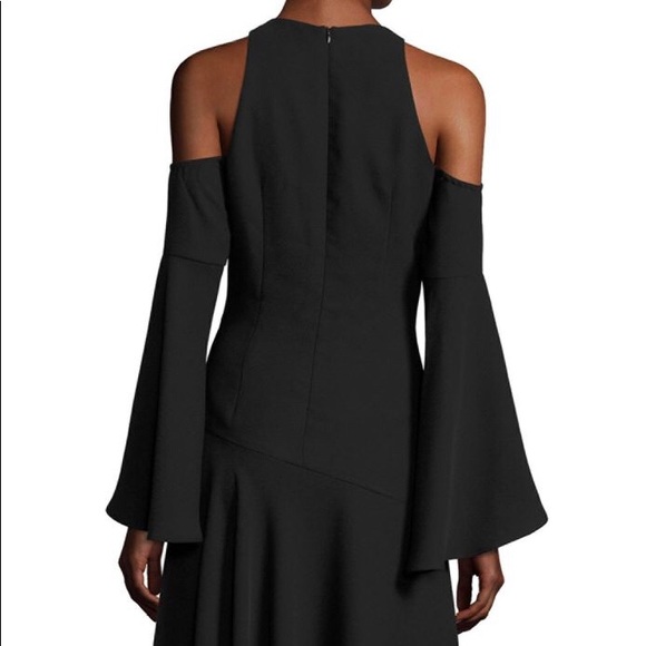 NWT * Scripted * Cold shoulder dress - Picture 3 of 3